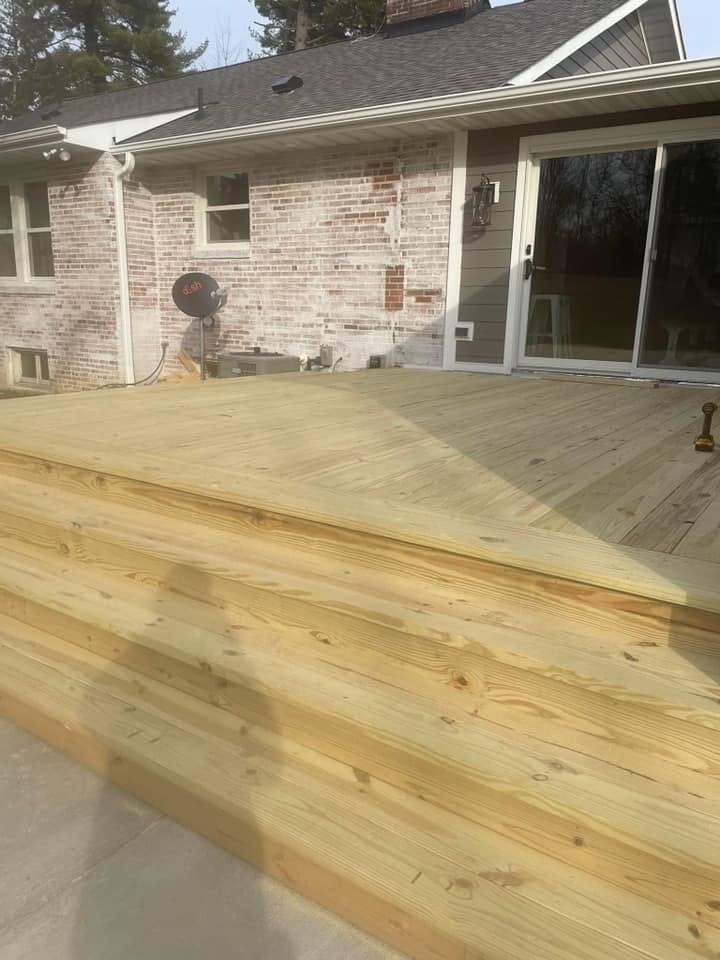 Finished deck with the hatch closed flush