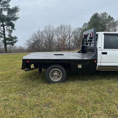 Flatbed and headache rack from the passenger side